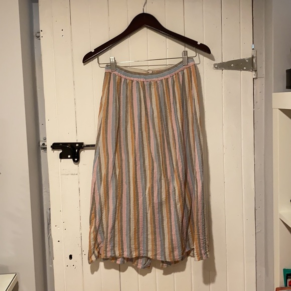 Angie Multicoloured Skirt and Crop Top Set - Picture 4 of 7